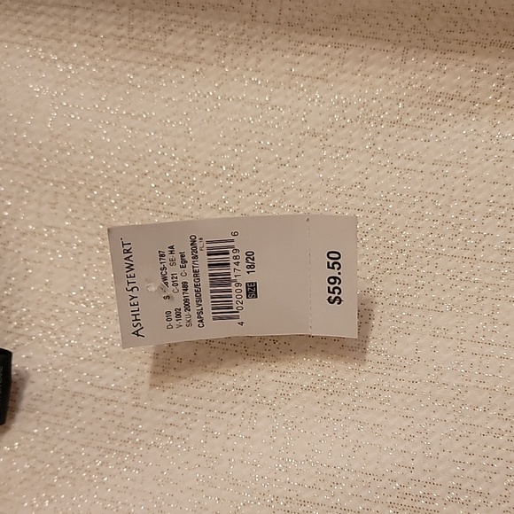 Dress - Picture 5 of 5